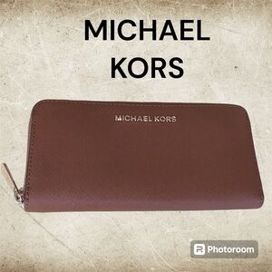 Michael Kors Wallet, NWOT